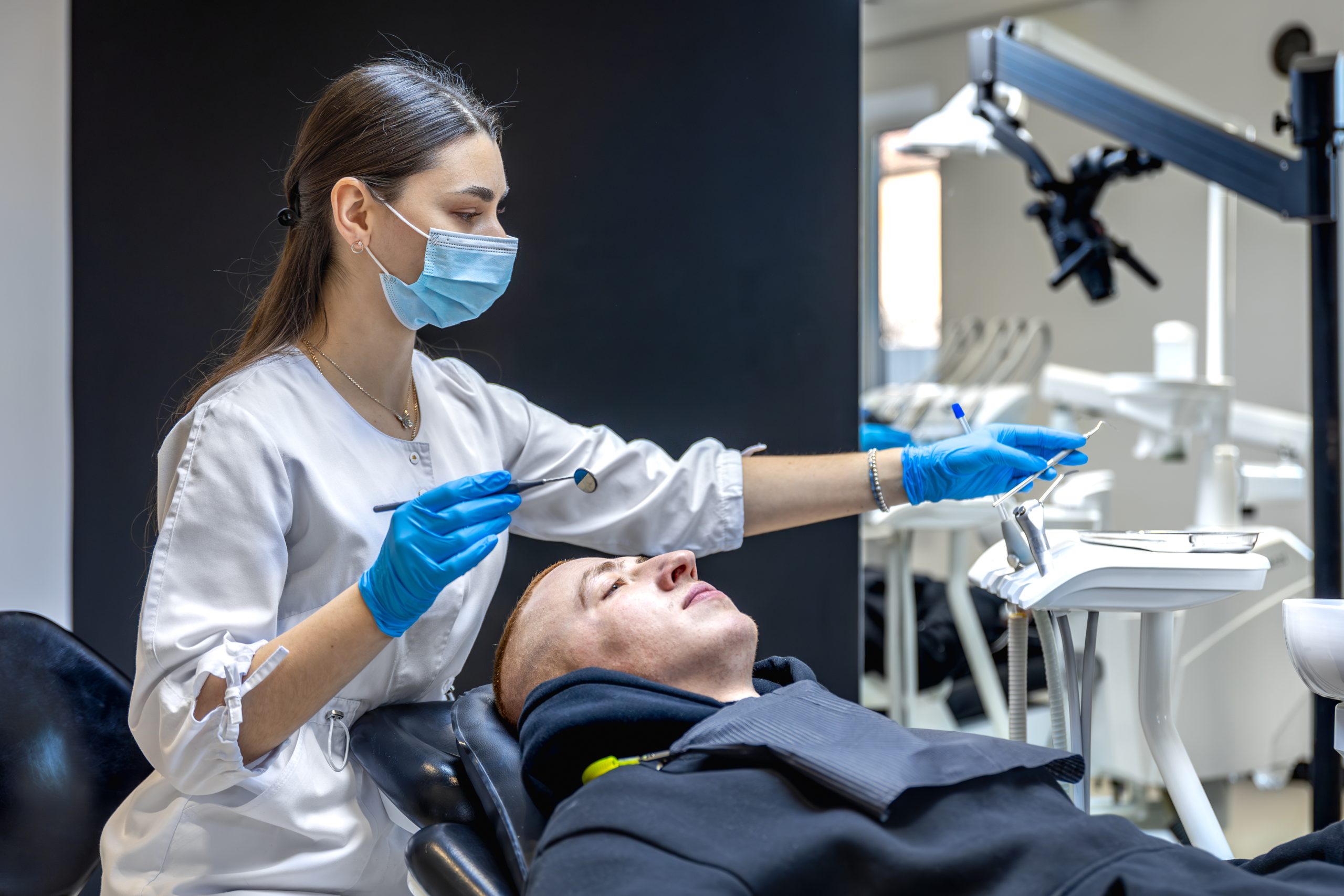 How to Choose the Right Dentist in Brampton: A Complete Guide to Family Dental Care 